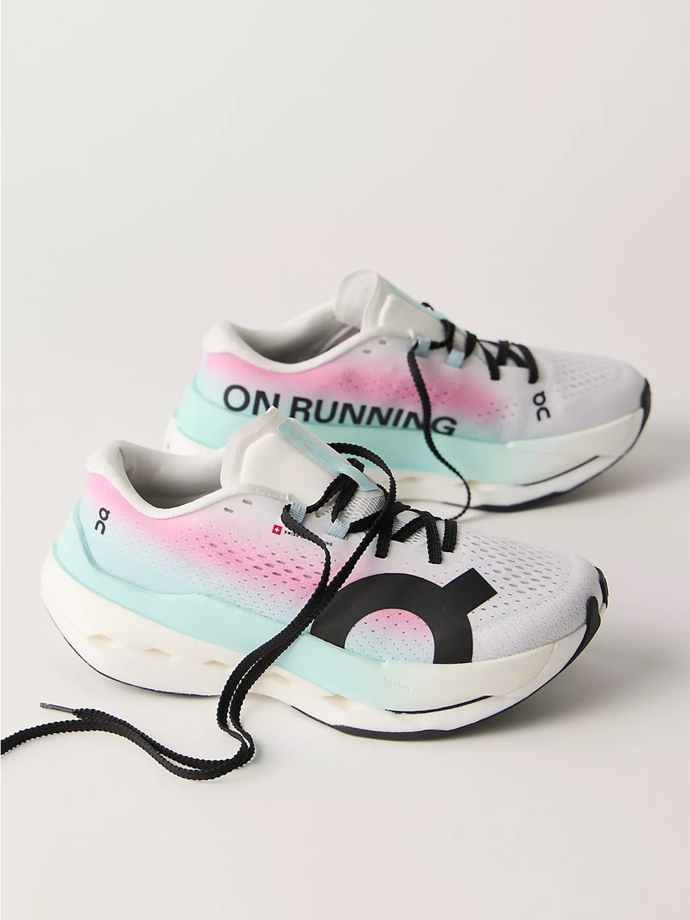 On Cloudboom Max Sneakers